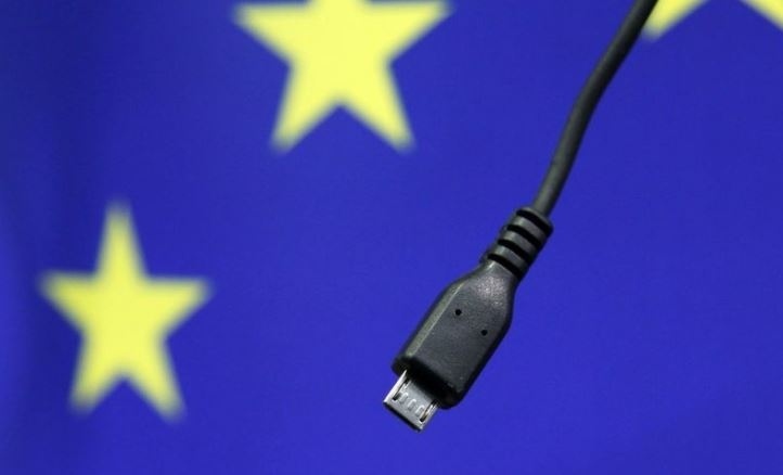 ЕС планира да въведе общо зарядно устройство за телефони